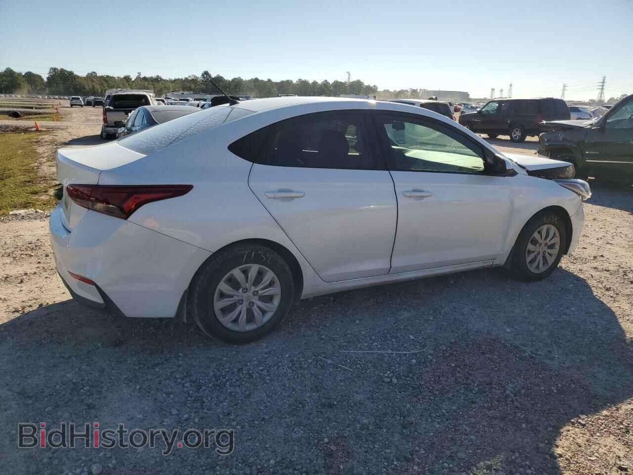 2019 HYUNDAI ACCENT - VIN: 3KPC24A32KE052117 - Фото 3