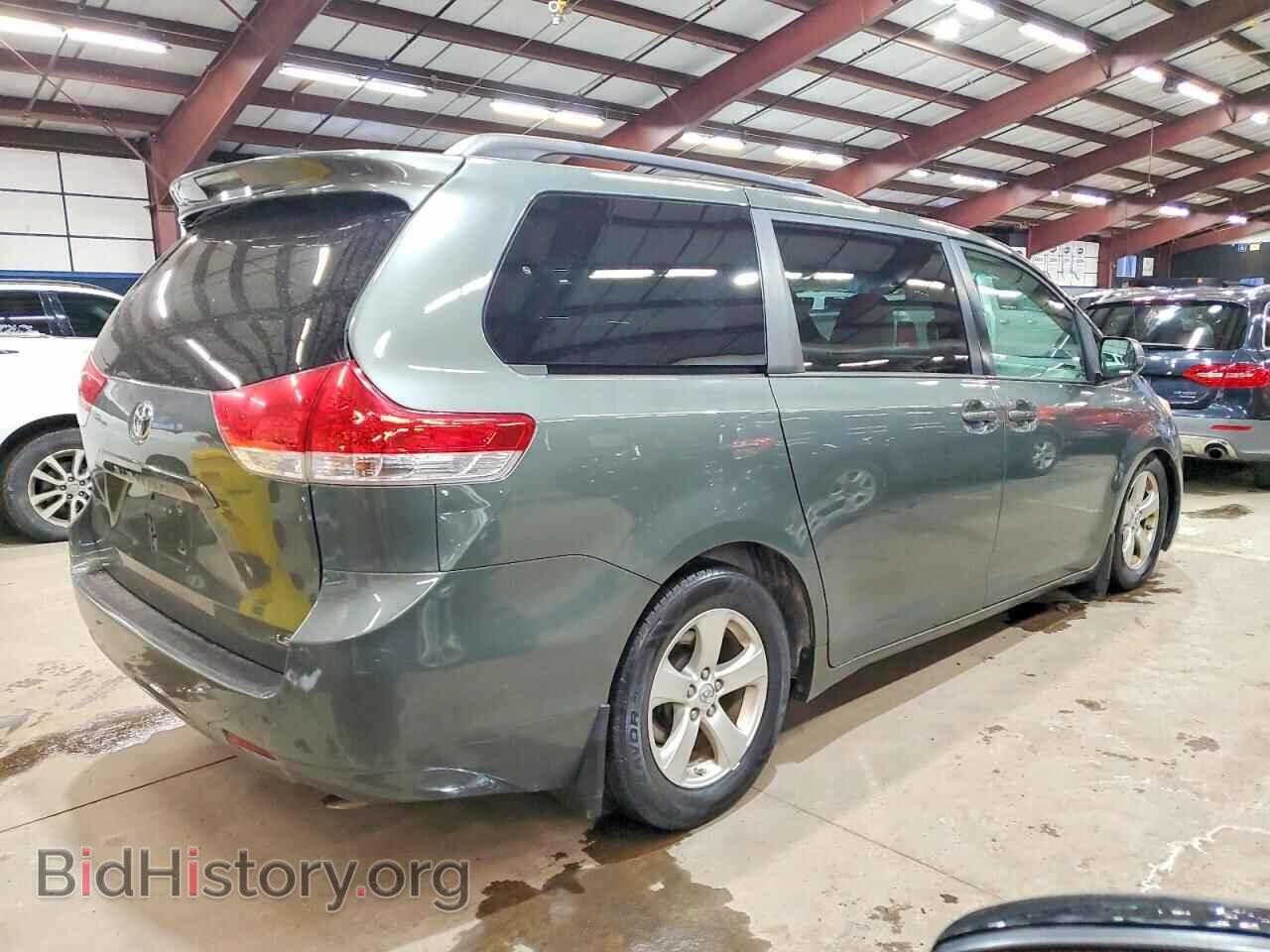 2014 TOYOTA All Models - VIN: 5TDKK3DC2ES413194 - Фото 3