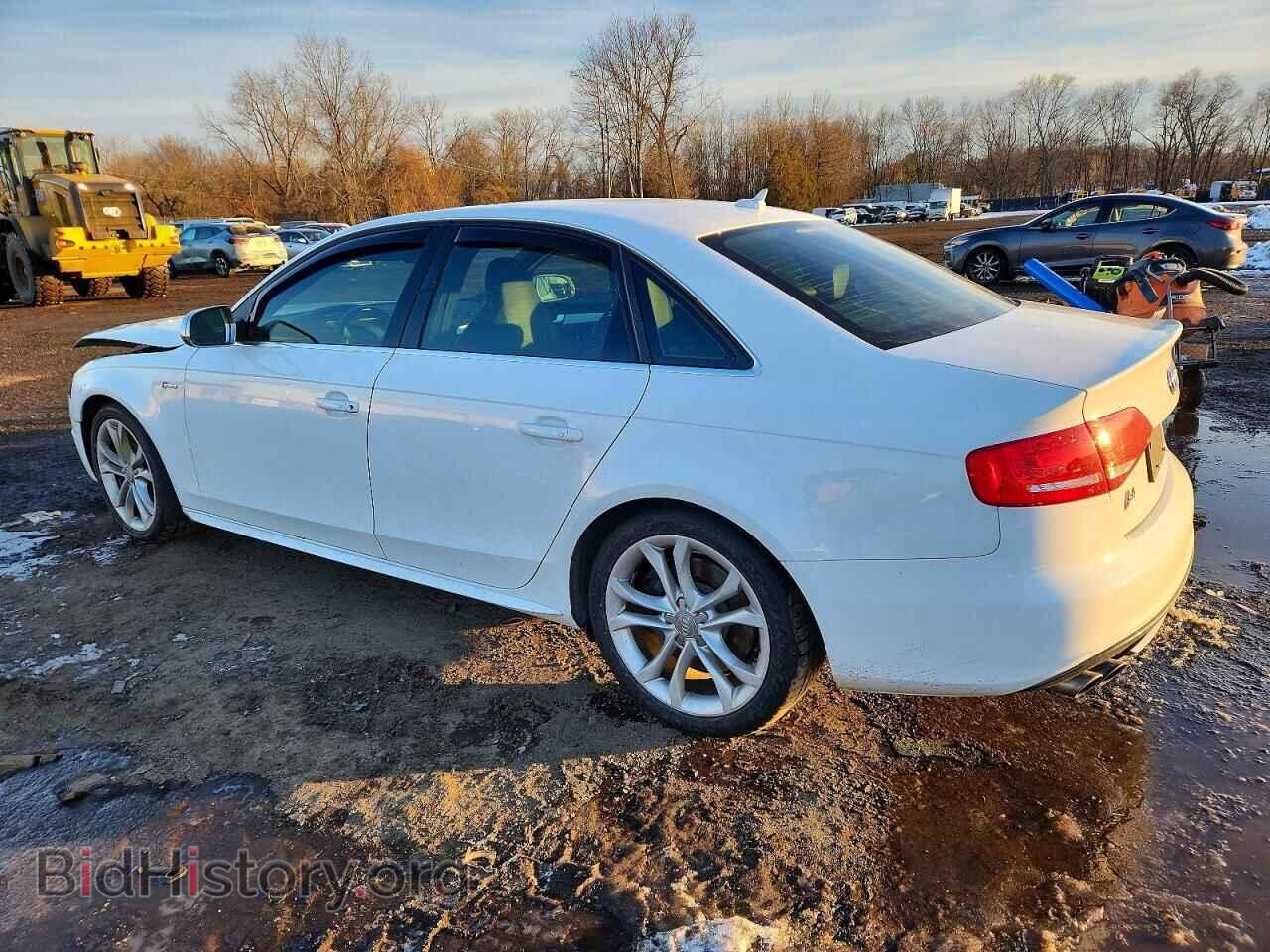 2012 AUDI S4/RS4 - VIN: WAUBGAFLXCA115812 - Photo 2