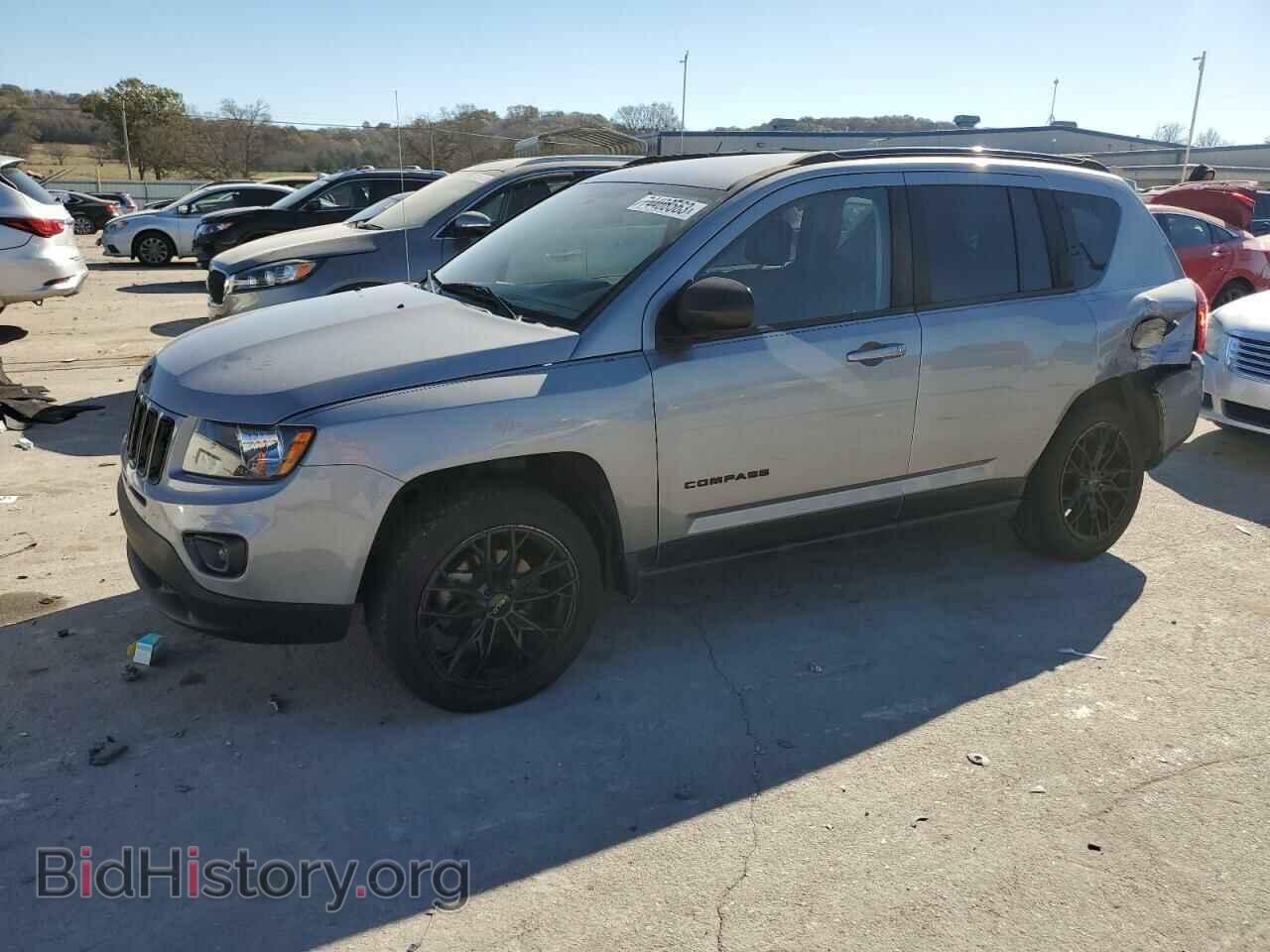 Фотография 1C4NJCBAXFD152556 - JEEP COMPASS 2015