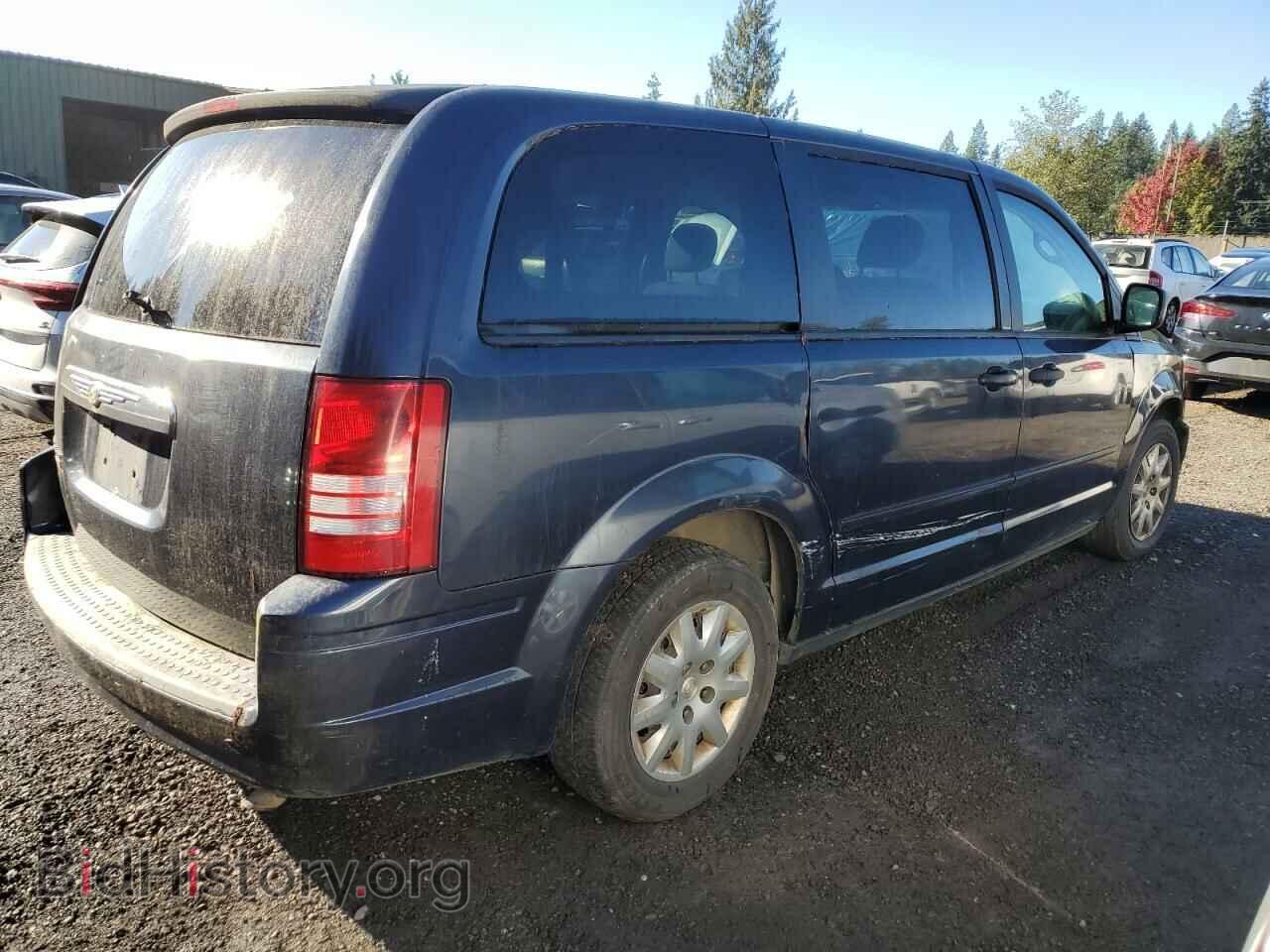 2008 CHRYSLER MINIVAN - VIN: 2A8HR44H28R628152 - Фото 3