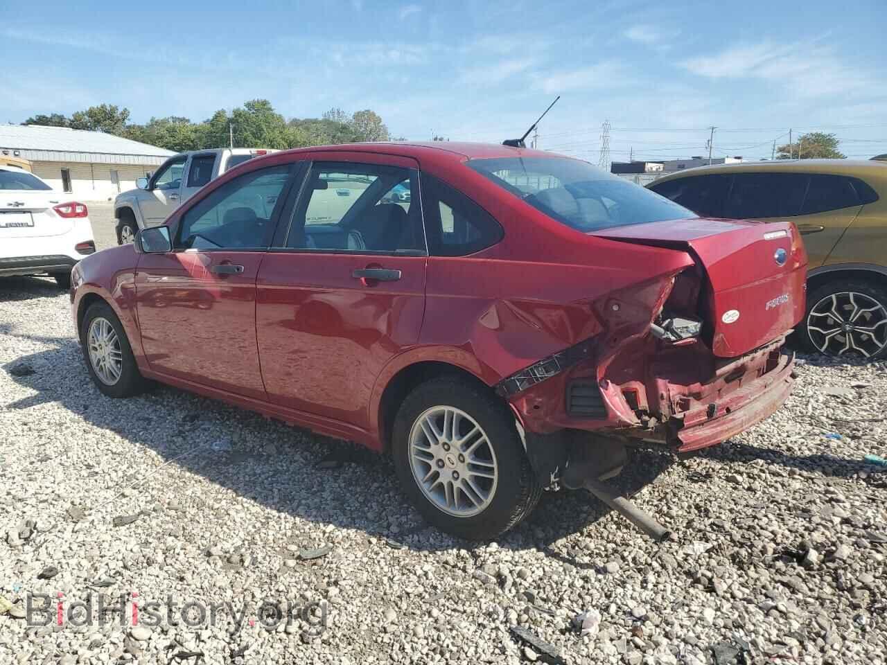 2011 FORD FOCUS - VIN: 1FAHP3FN8BW200746 - Фото 2