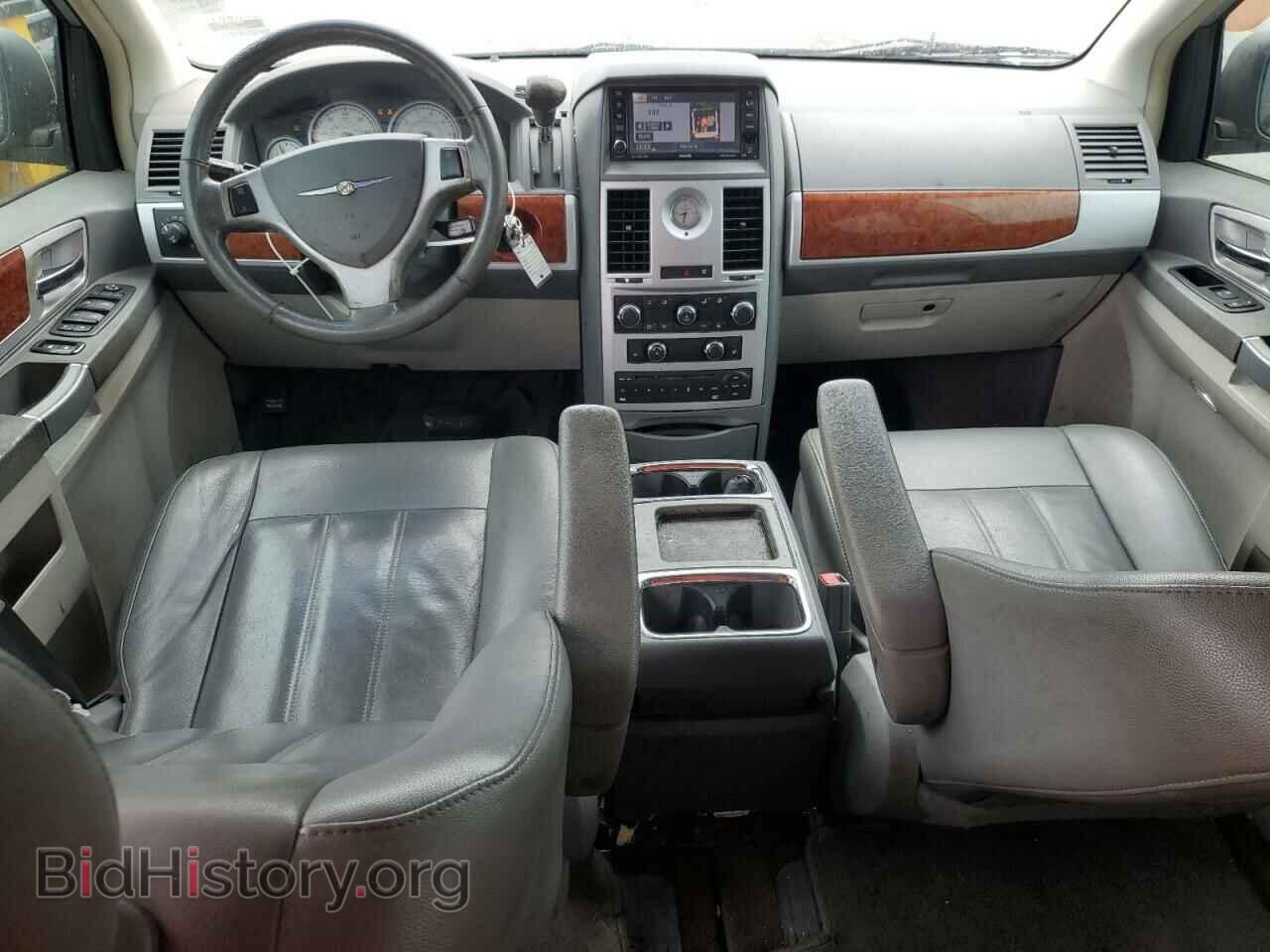 2009 CHRYSLER MINIVAN - VIN: 2A8HR54109R530196 - Фото 8