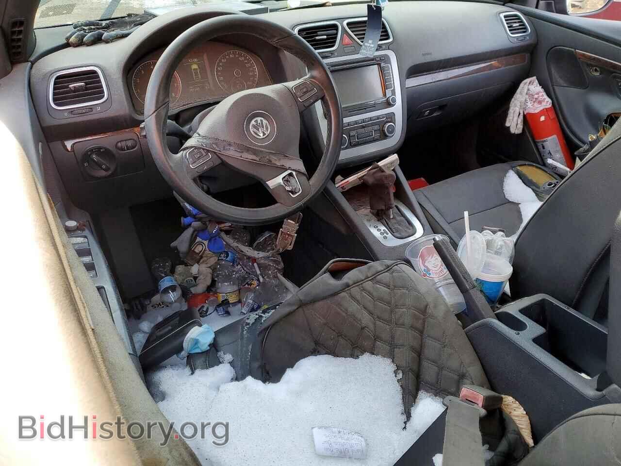 2010 VOLKSWAGEN EOS - VIN: WVWFA7AH4AV025461 - Фото 8