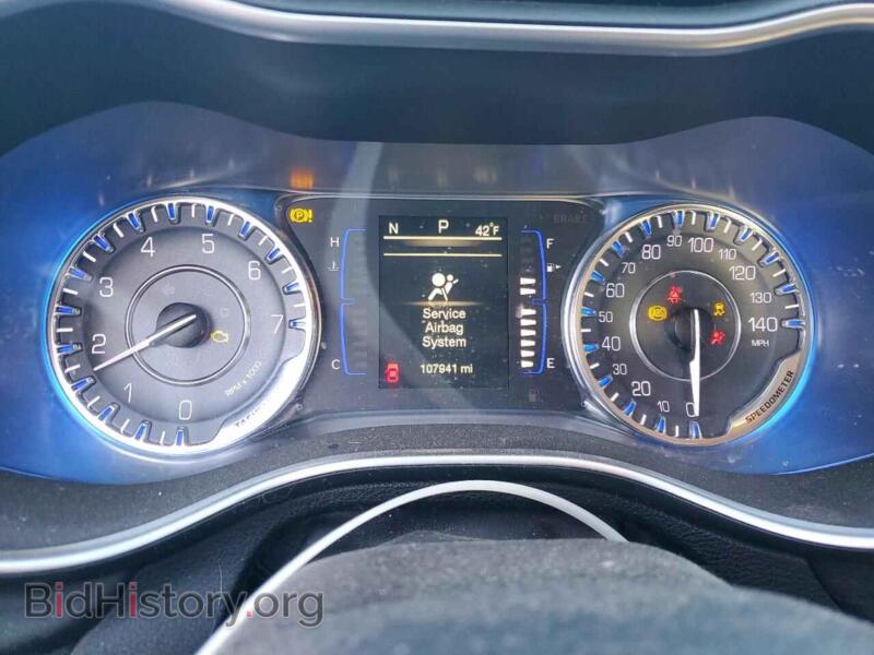 2016 Chrysler 200 (VIN 1C3CCCAB4GN159904) — фото 9 из 14
