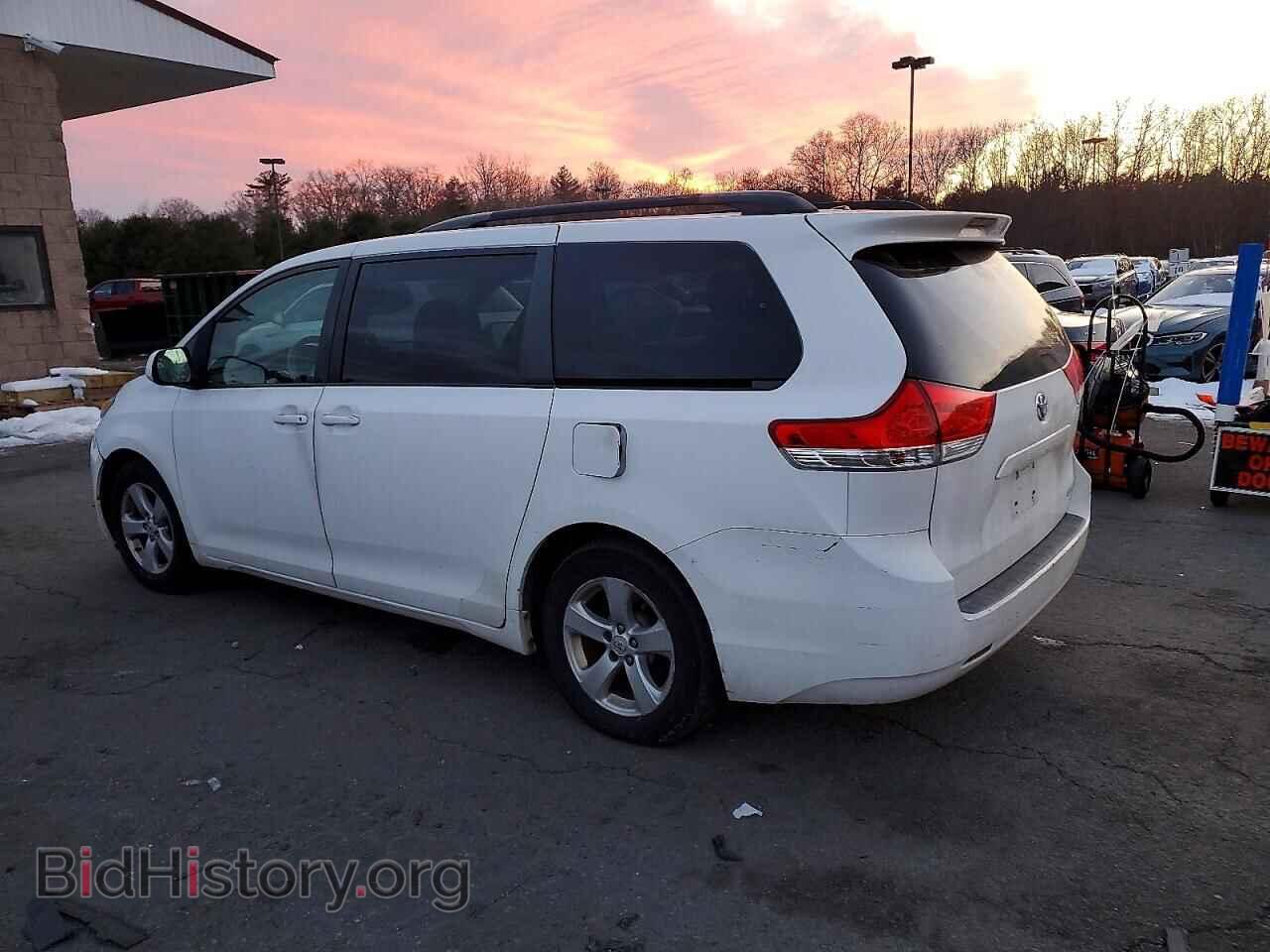 2011 TOYOTA All Models - VIN: 5TDKK3DCXBS172416 - Photo 2