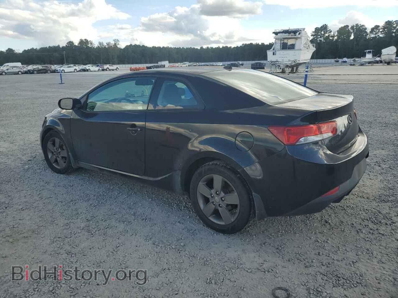 2011 KIA FORTE - VIN: KNAFU6A21B5411654 - Фото 2