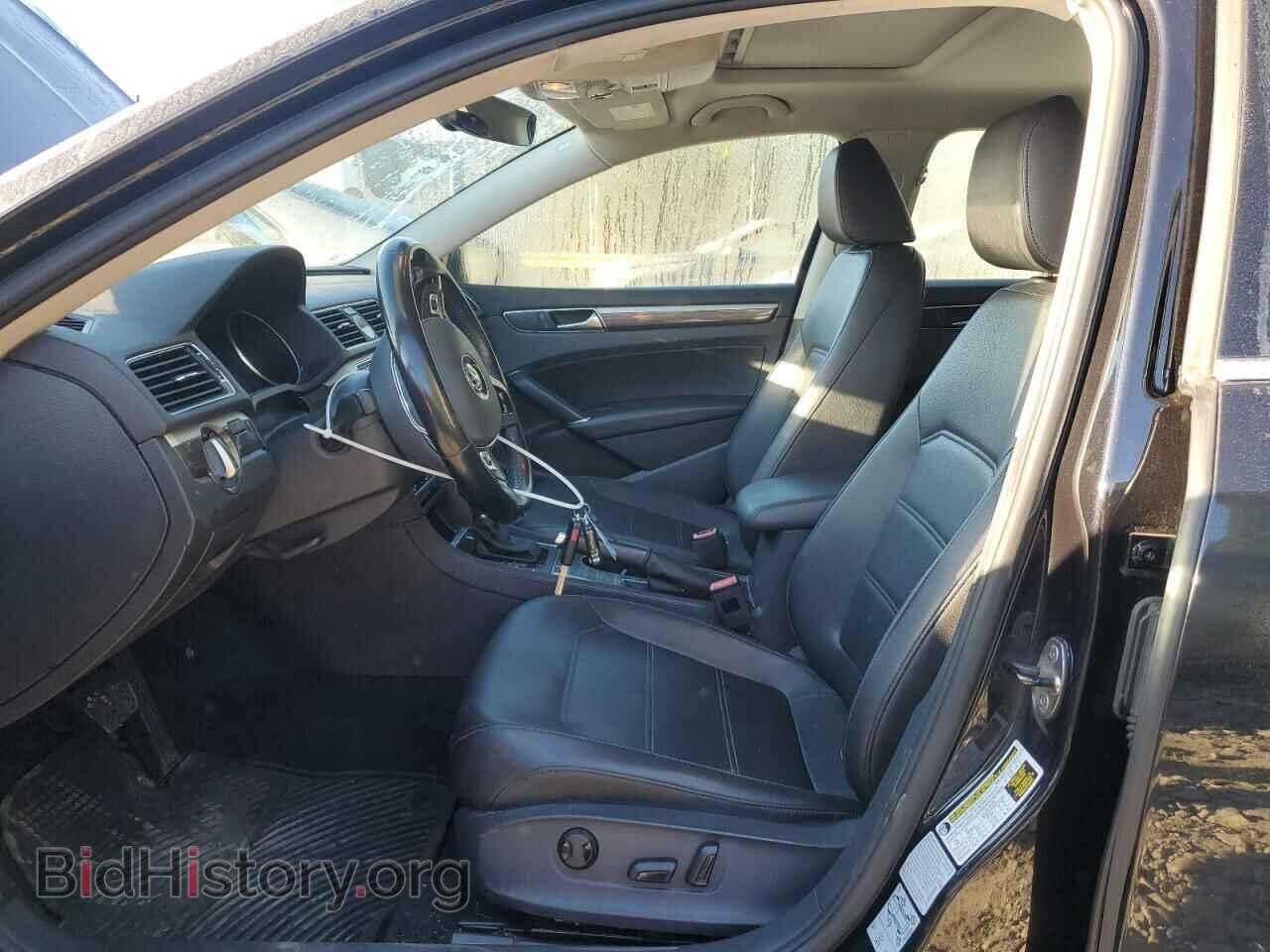2017 VOLKSWAGEN PASSAT - VIN: 1VWGT7A30HC074792 - Фото 7