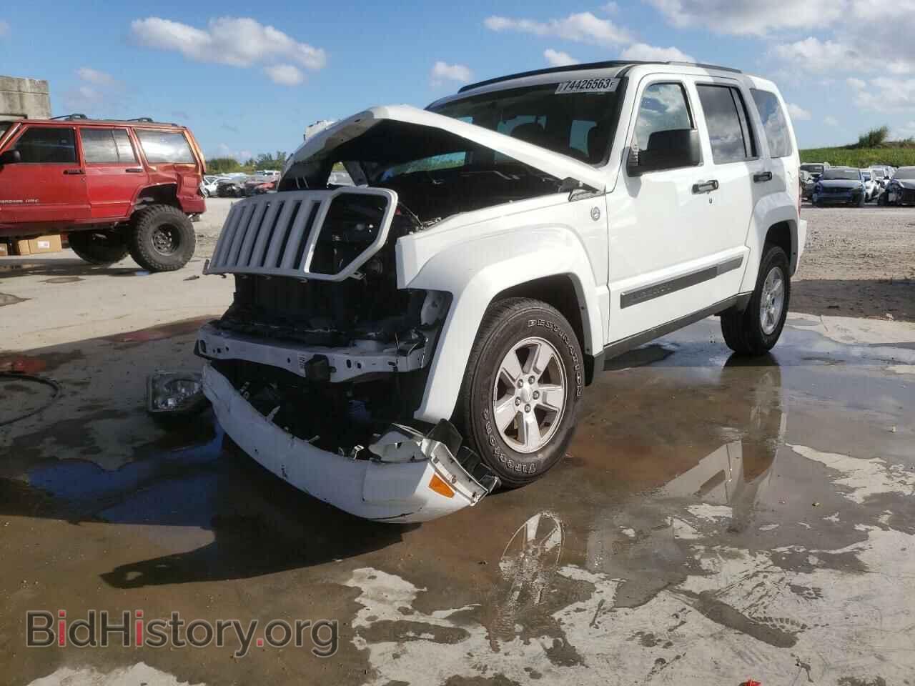 Фотография 1J4PN2GK7BW584619 - JEEP LIBERTY 2011
