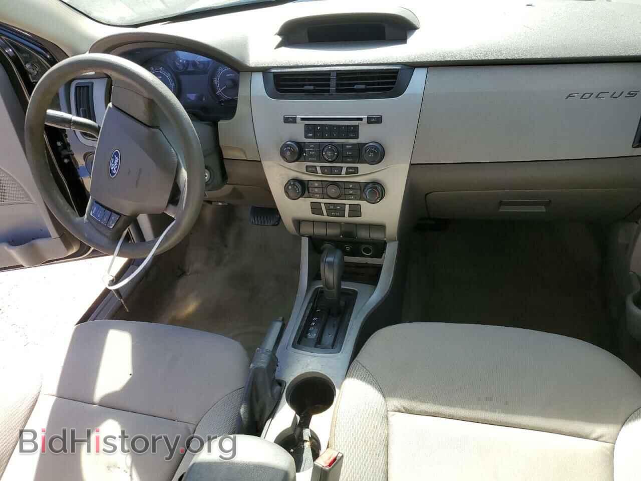 2008 FORD FOCUS - VIN: 1FAHP34N58W251939 - Фото 8