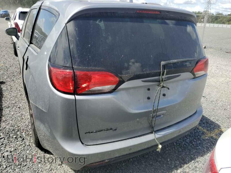 2020 Chrysler PACIFICA (VIN 2C4RC1FG8LR247723) — photo 6 of 14
