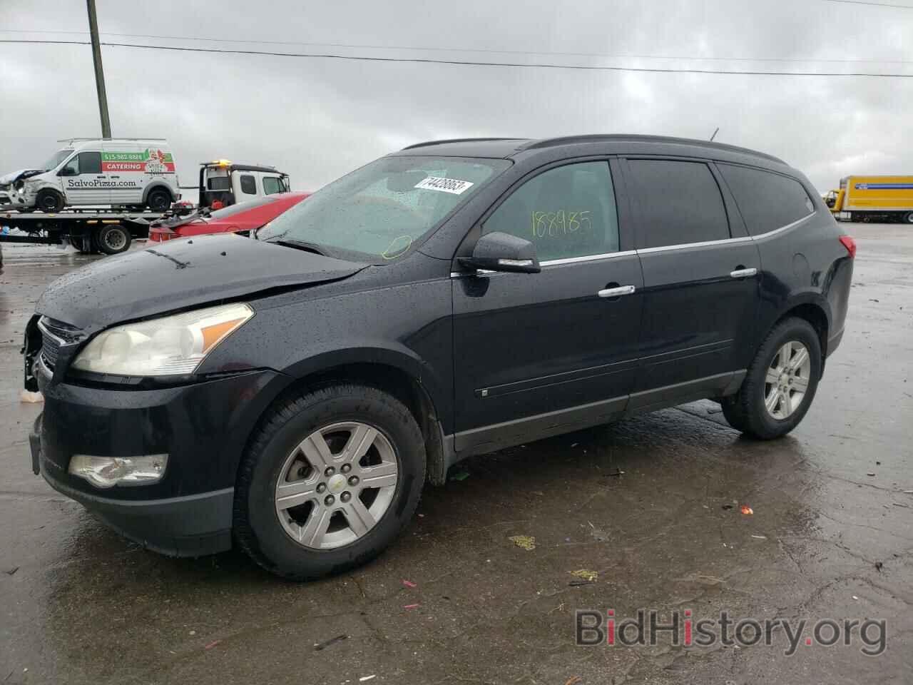 Photo 1GNLRGED8AS148675 - CHEVROLET TRAVERSE 2010