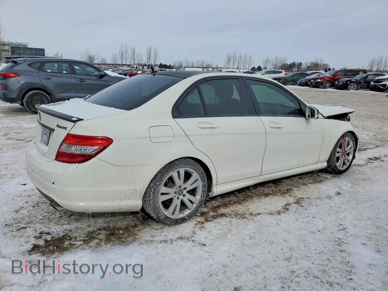 2011 MERCEDES-BENZ C-CLASS - VIN: WDDGF8BB2BA525929 - Фото 3