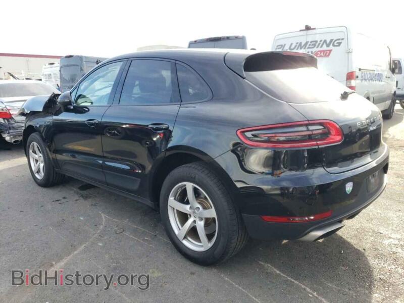 2017 Porsche MACAN (VIN WP1AA2A58HLB08401) — фото 2 из 12