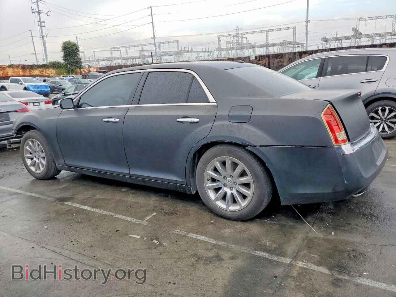 2012 CHRYSLER 300 - VIN: 2C3CCACG3CH138509 - Фото 2