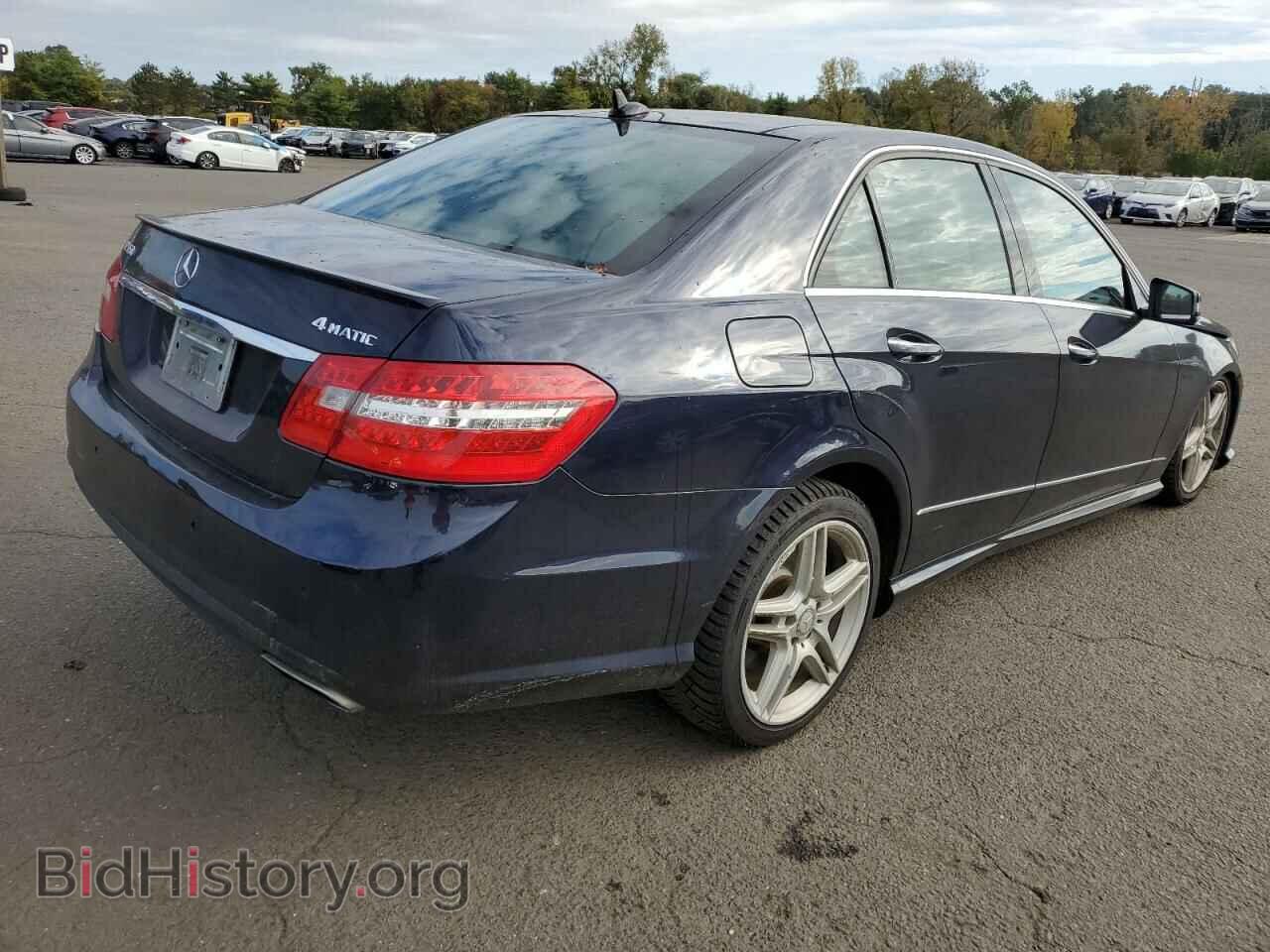 2011 MERCEDES-BENZ E-CLASS - VIN: WDDHF9AB8BA348170 - Фото 3