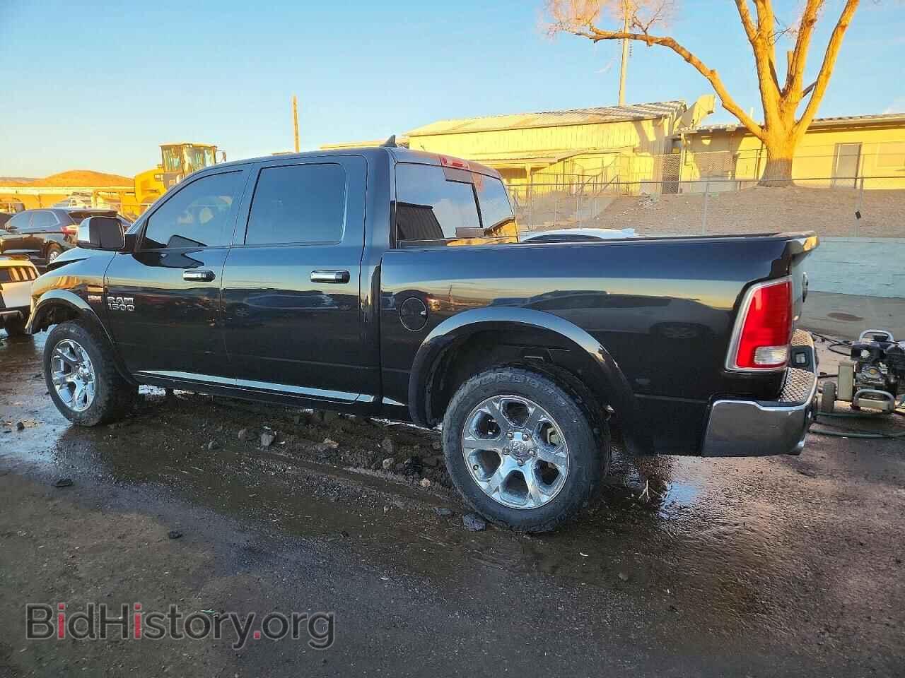 2017 RAM 1500 - VIN: 1C6RR7NT1HS772748 - Фото 2