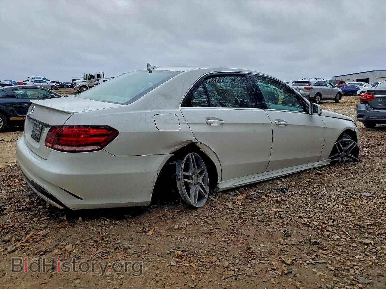 2014 MERCEDES-BENZ E-CLASS - VIN: WDDHF5KBXEB048975 - Фото 3