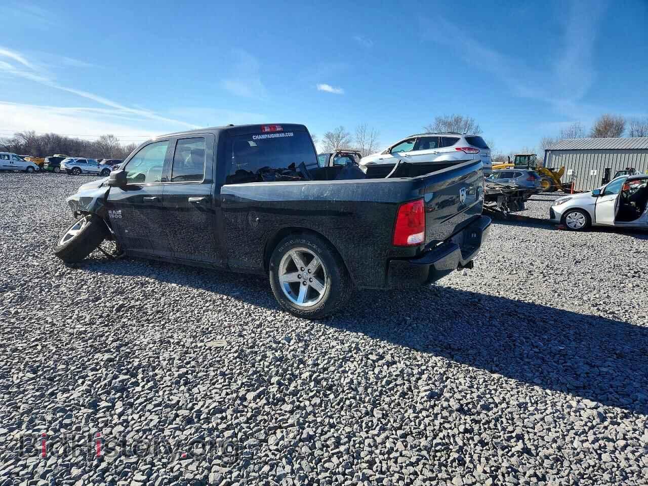 2017 RAM 1500 - VIN: 1C6RR7FG6HS636861 - Photo 2
