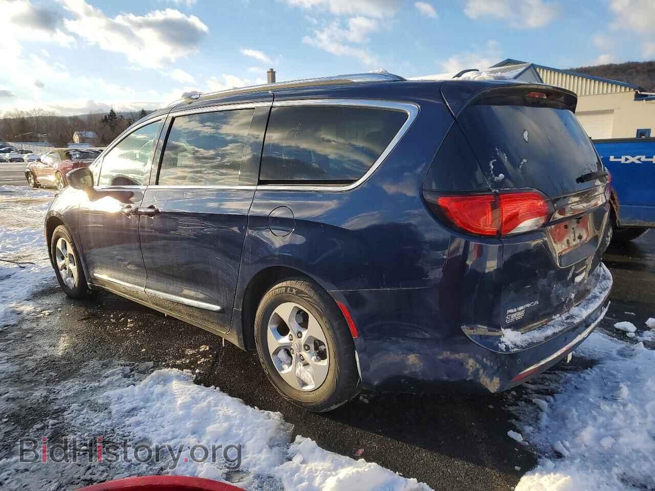 2017 CHRYSLER PACIFICA - VIN: 2C4RC1EG6HR704540 - Фото 2