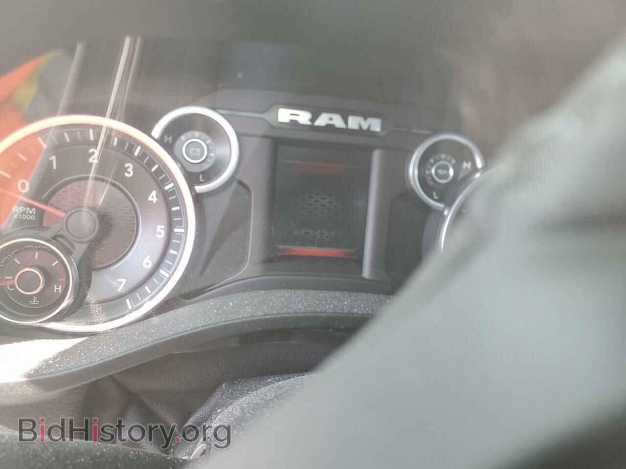 2020 RAM 1500 - VIN: 1C6SRFFT3LN218824 - Фото 9
