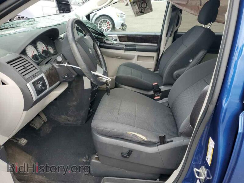 2010 Dodge CARAVAN (VIN 2D4RN5D12AR349227) — photo 7 of 13