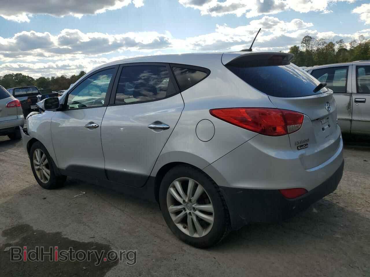 2013 HYUNDAI TUCSON - VIN: KM8JUCAC7DU711949 - Фото 2