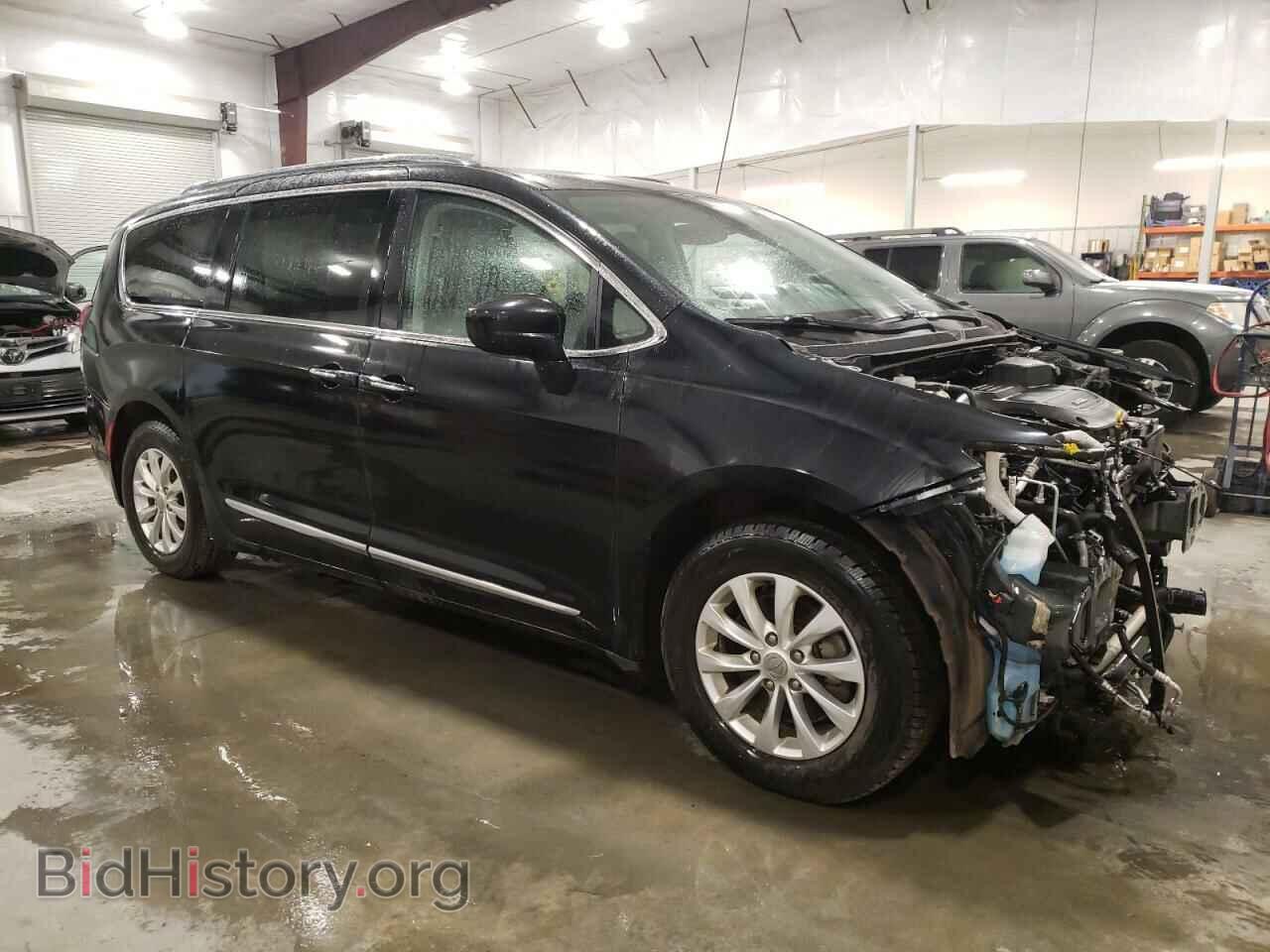 2018 CHRYSLER PACIFICA - VIN: 2C4RC1BG2JR142002 - Фото 4