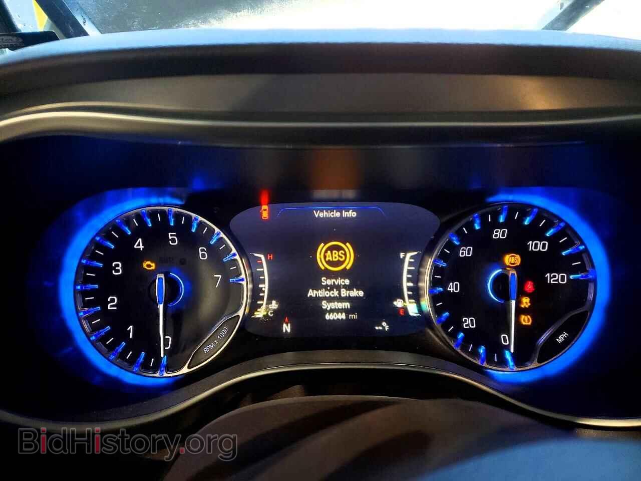 2018 CHRYSLER PACIFICA - VIN: 2C4RC1EG9JR113768 - Фото 9