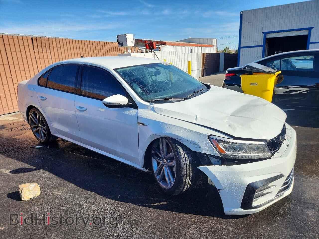 2018 VOLKSWAGEN PASSAT - VIN: 1VWAA7A32JC036806 - Фото 4