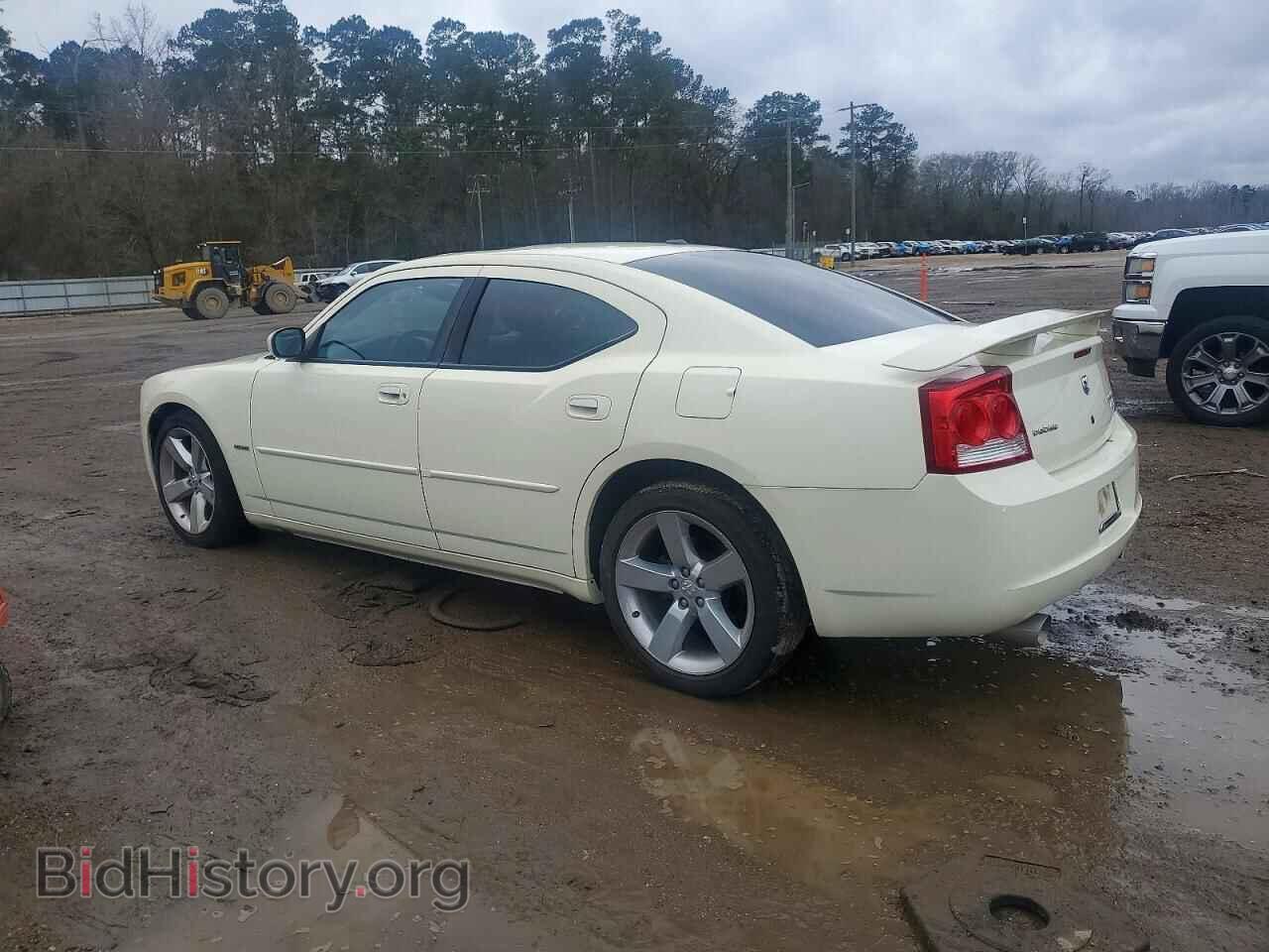 2010 DODGE CHARGER - VIN: 2B3CA8CT4AH304204 - Photo 2