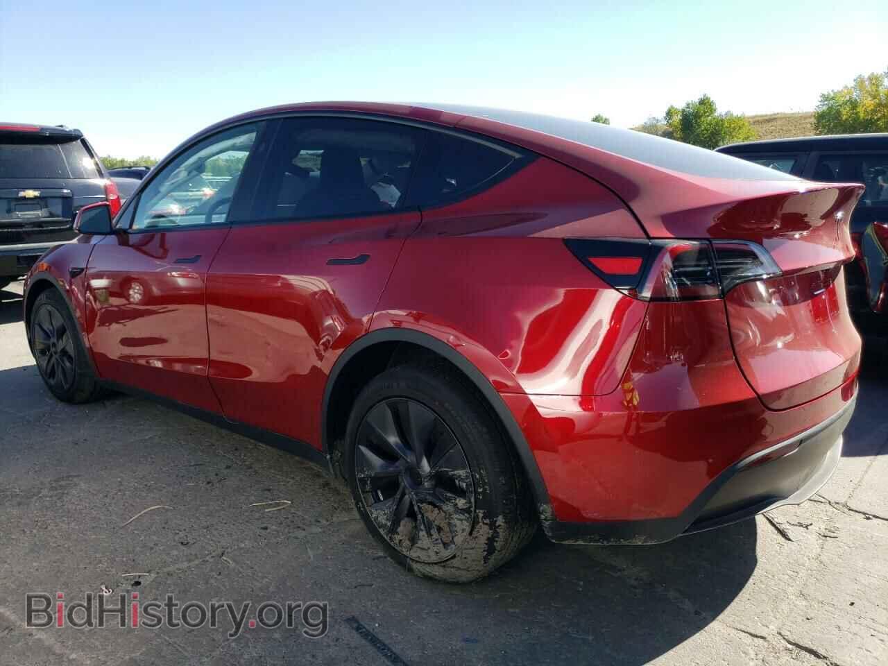 2024 TESLA MODEL Y - VIN: 7SAYGAEE9RF198765 - Фото 2