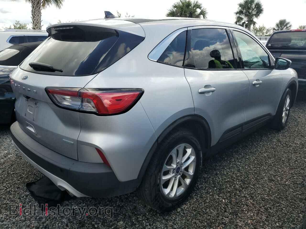 2020 FORD ESCAPE - VIN: 1FMCU0G66LUA23870 - Photo 3