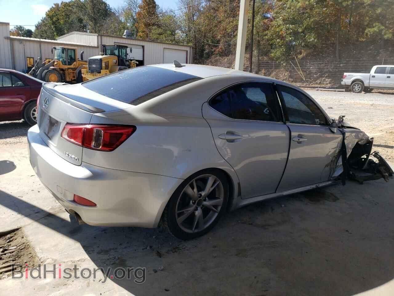 2011 LEXUS IS - VIN: JTHBF5C29B5144278 - Photo 3