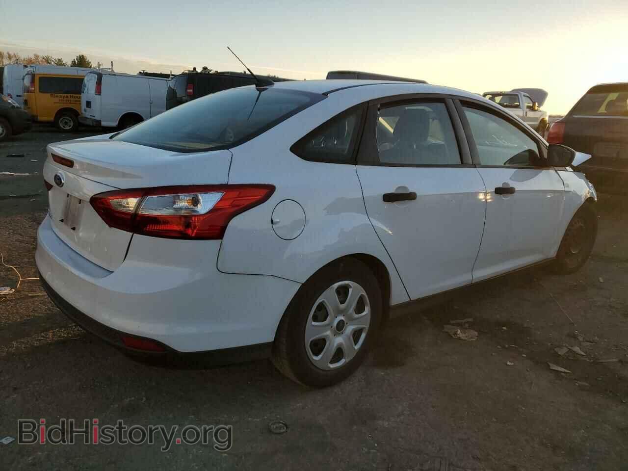2014 FORD FOCUS - VIN: 1FADP3E29EL102529 - Фото 3