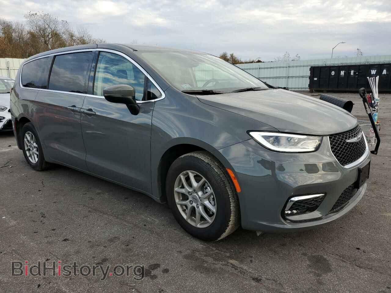 2023 CHRYSLER PACIFICA - VIN: 2C4RC1BG4PR559906 - Photo 4