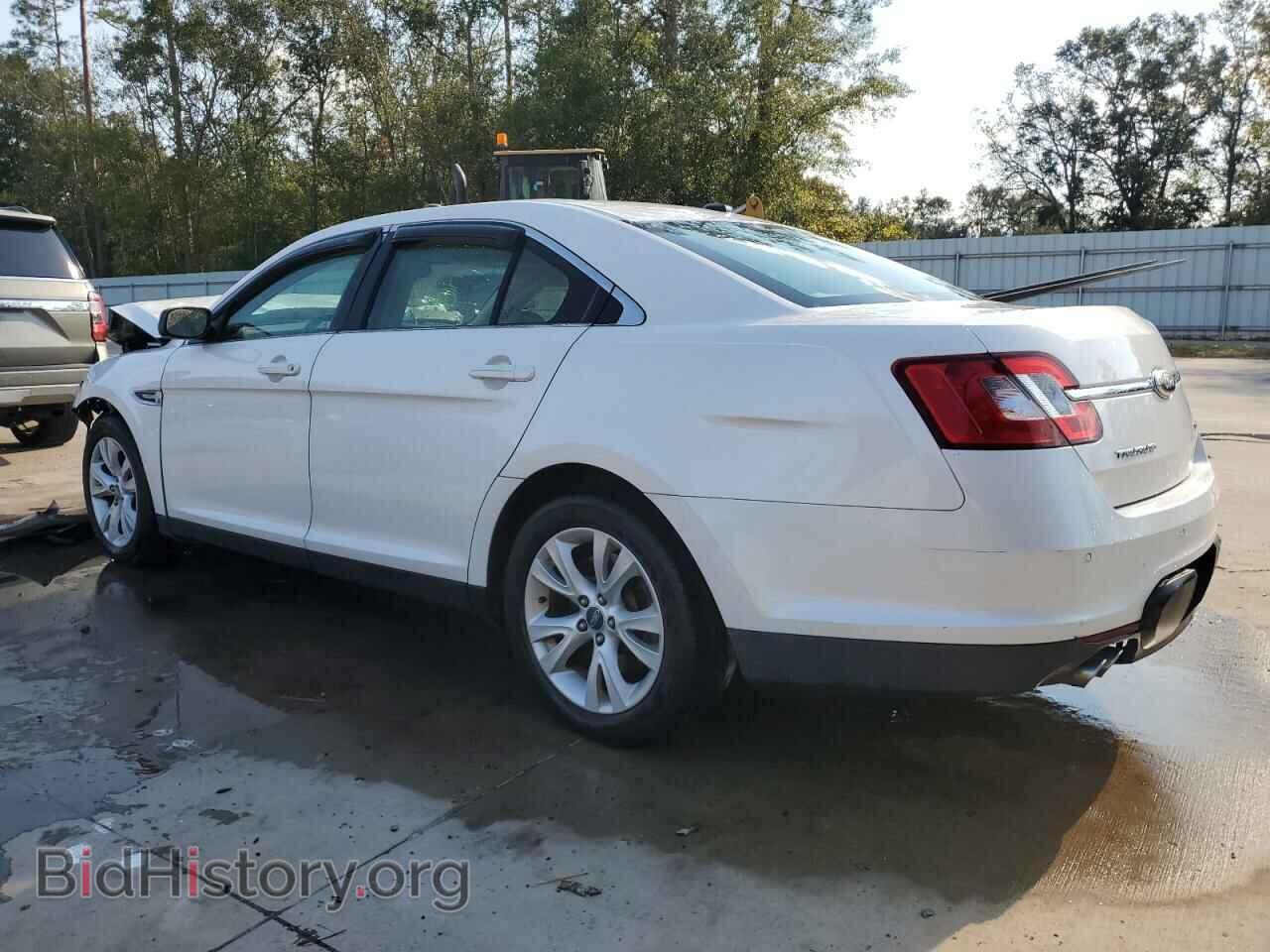 2011 FORD TAURUS - VIN: 1FAHP2EW4BG183104 - Фото 2