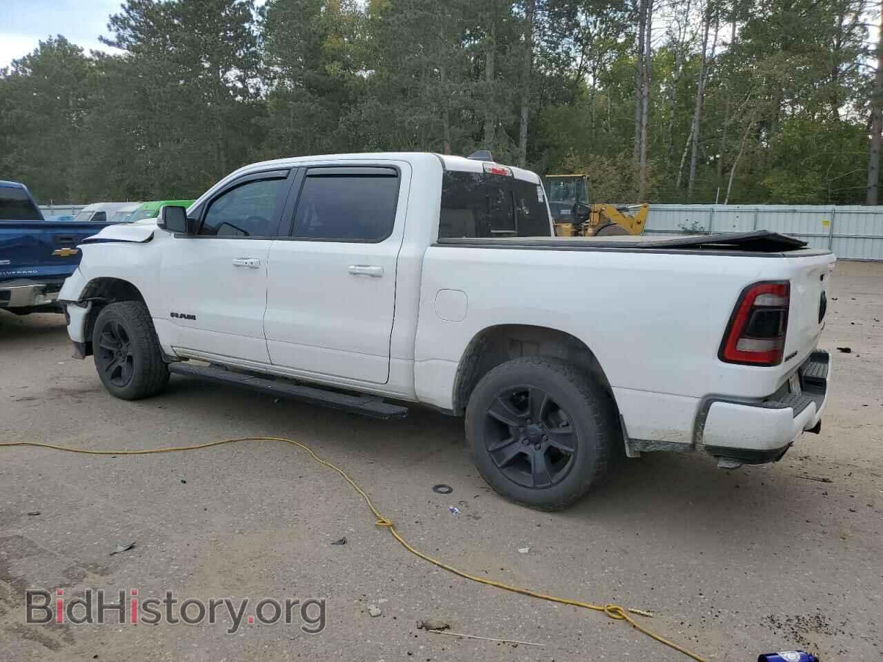 2021 RAM 1500 - VIN: 1C6SRFVT7MN595661 - Photo 2