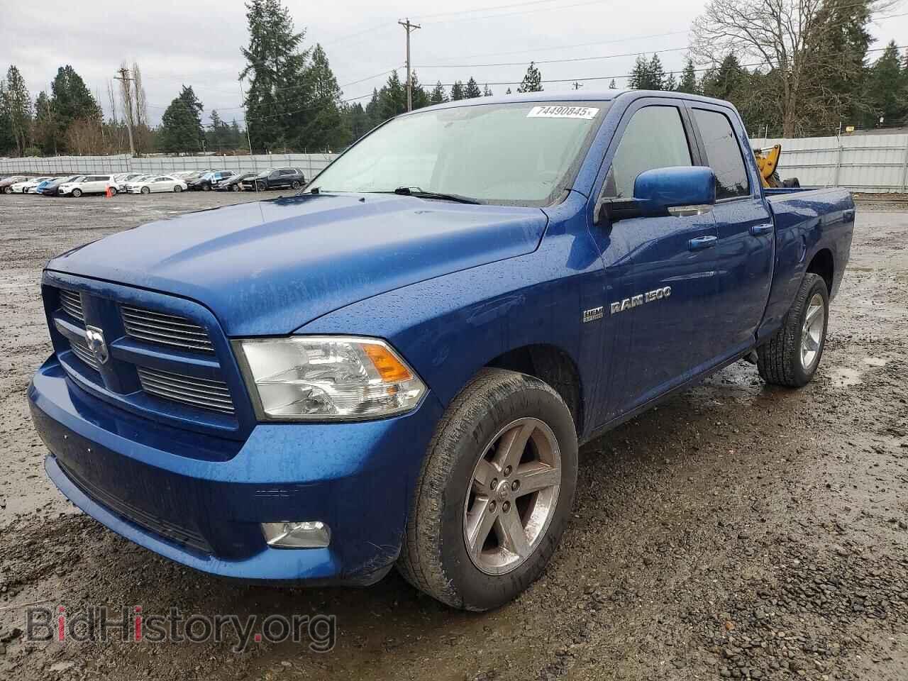 Photo 1D7RB1GT3BS535151 - DODGE All Models 2011