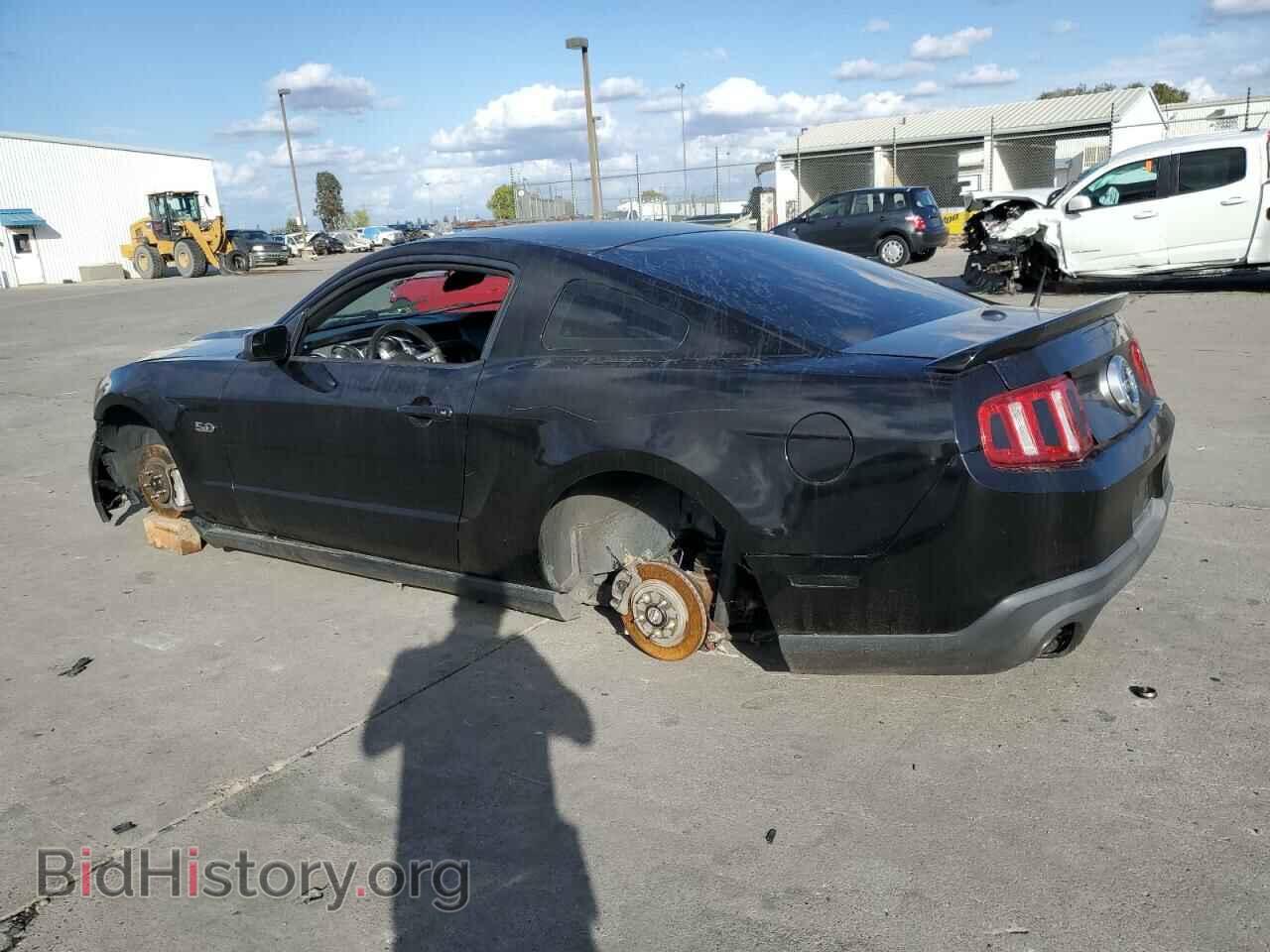 2012 FORD MUSTANG - VIN: 1ZVBP8CF5C5275998 - Фото 2