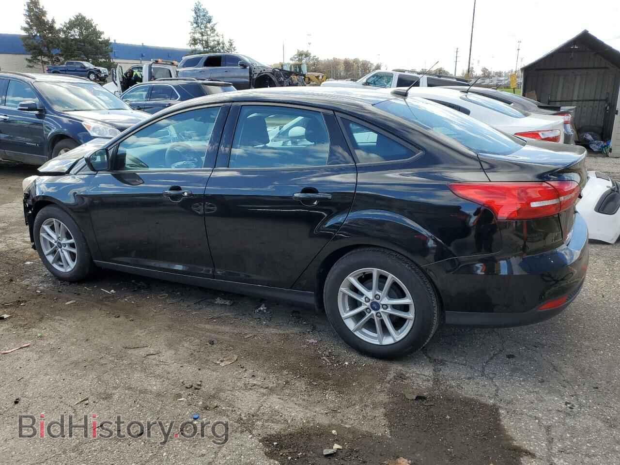 2018 FORD FOCUS - VIN: 1FADP3F29JL295256 - Photo 2