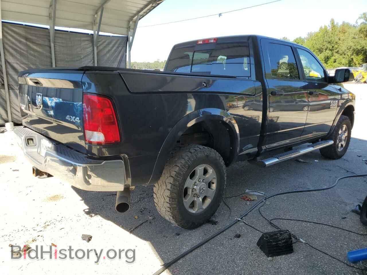 2016 RAM All Models - VIN: 3C6UR5DJ1GG264798 - Фото 3