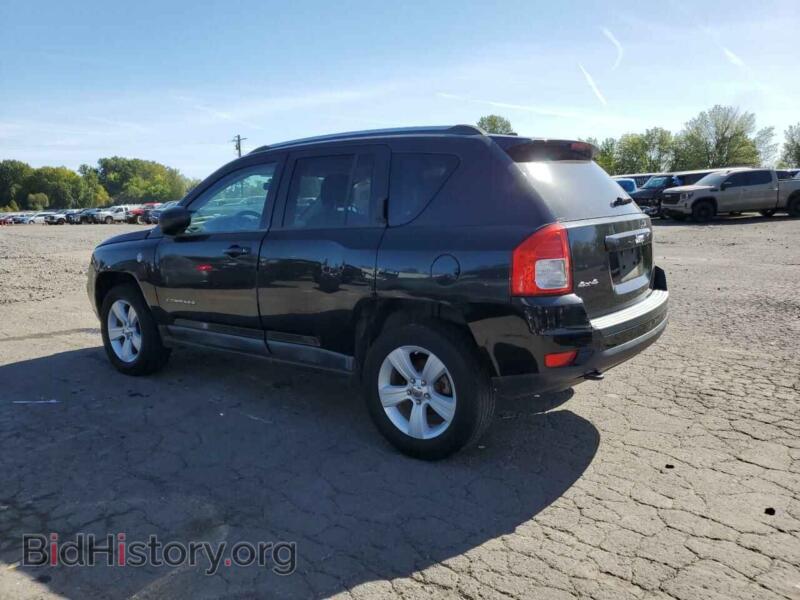 2011 Jeep COMPASS (VIN 1J4NF1FB8BD157414) — photo 2 of 13