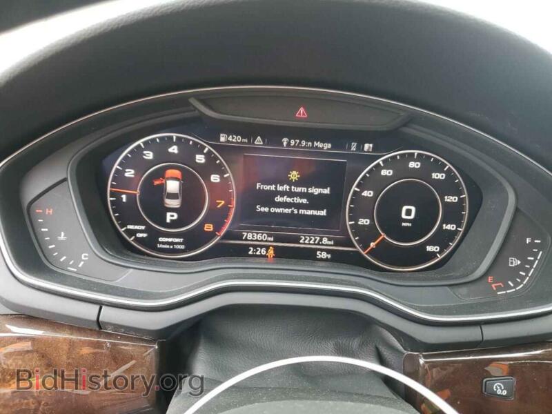2017 Audi A4 (VIN WAUENAF41HN059075) — фото 9 из 12