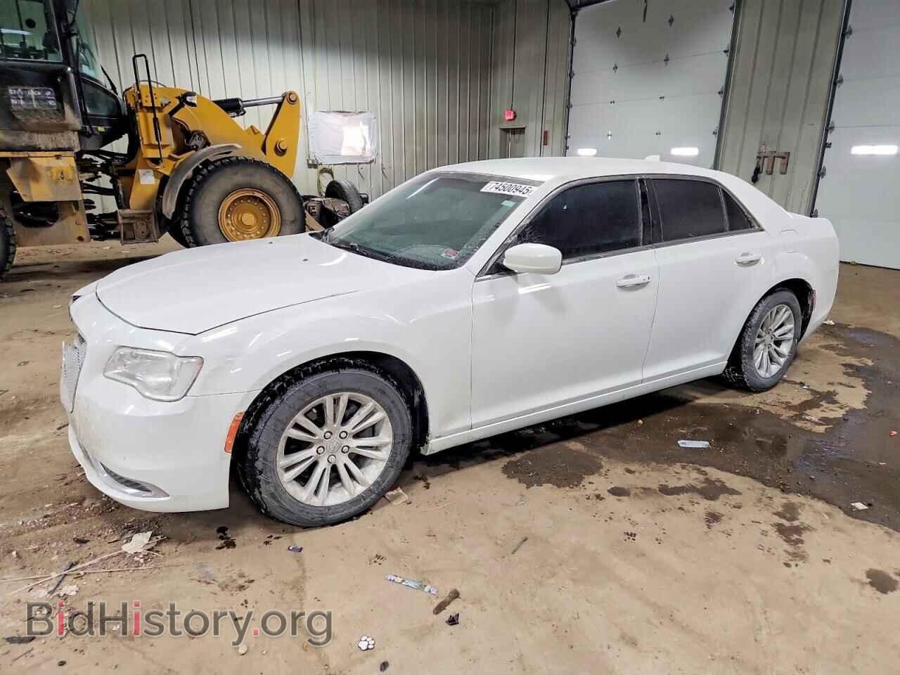 Фотография 2C3CCAAG2HH521691 - CHRYSLER 300 2017