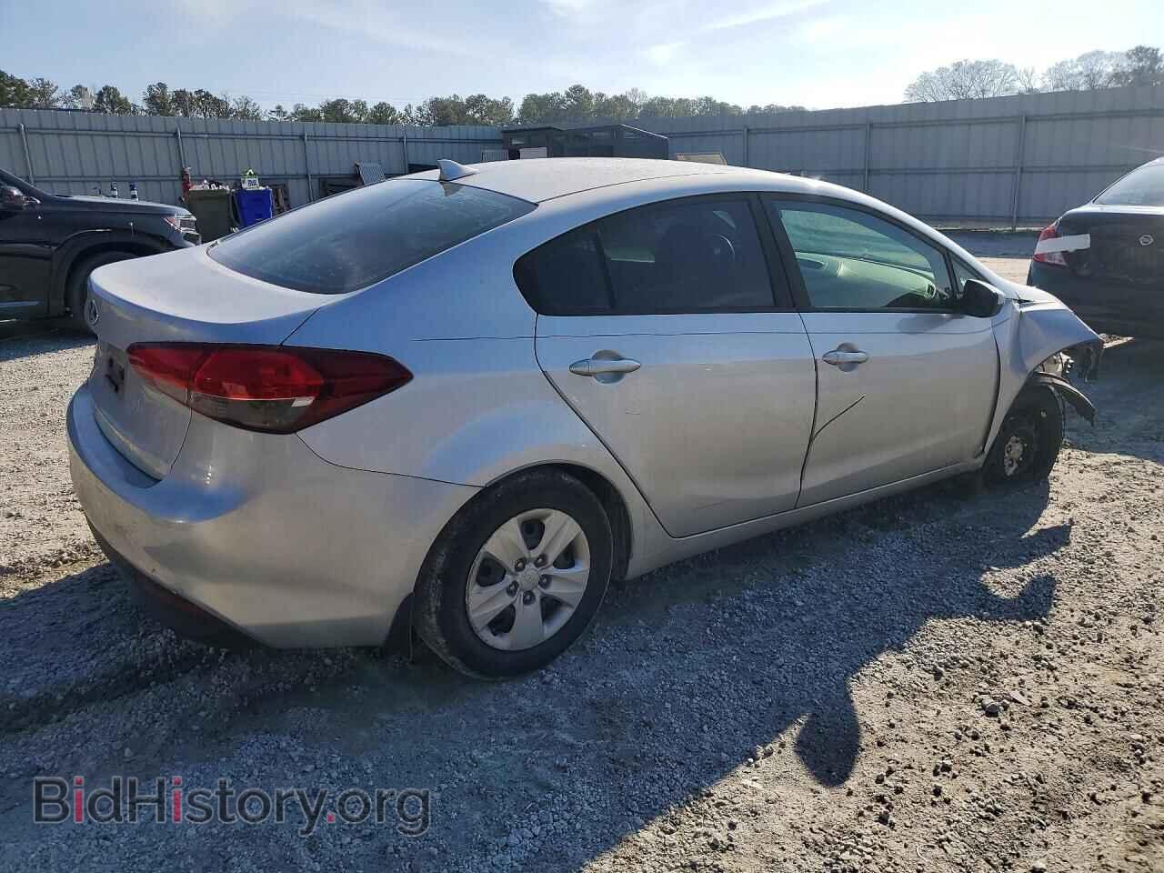2017 KIA FORTE - VIN: 3KPFK4A78HE103712 - Фото 3