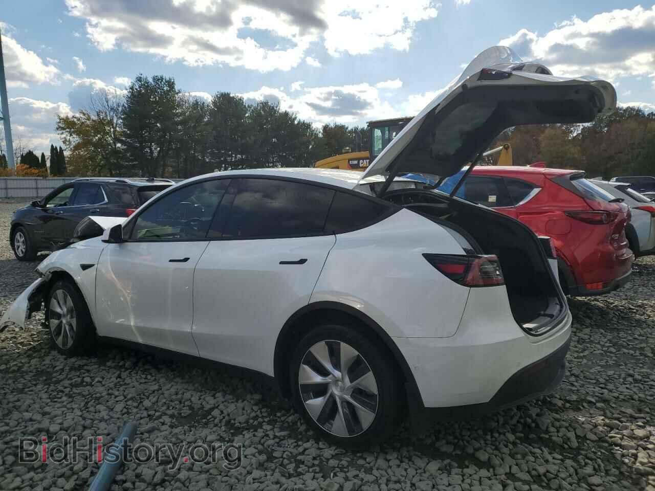 2021 TESLA MODEL Y - VIN: 5YJYGDEE2MF229586 - Фото 2