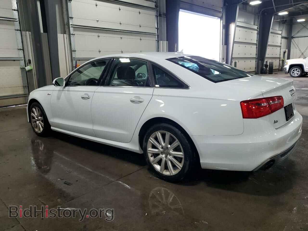2013 AUDI A6 - VIN: WAUHGAFC2DN106896 - Фото 2
