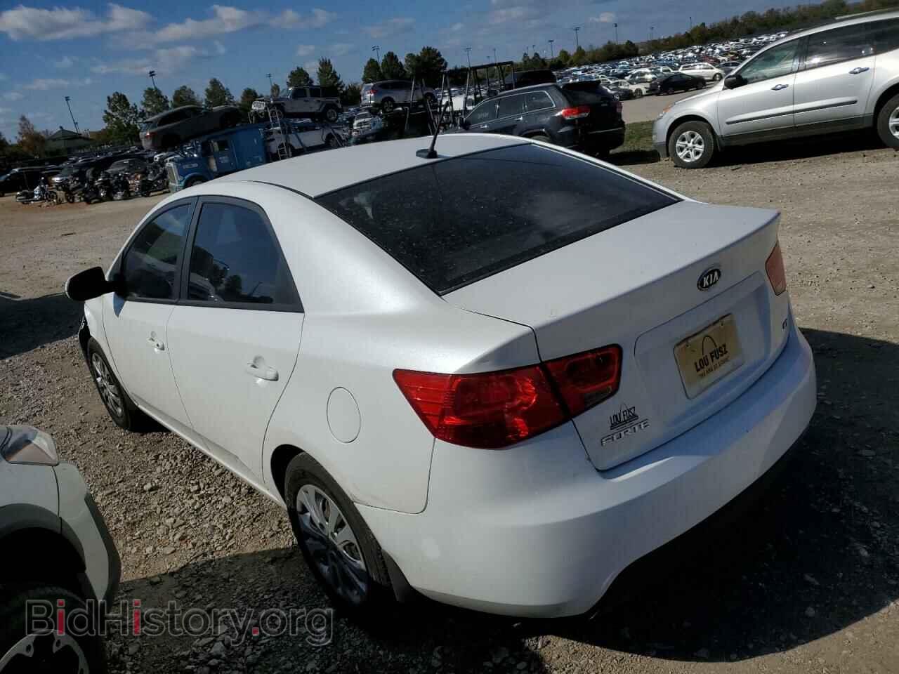 2013 KIA FORTE - VIN: KNAFU4A27D5736980 - Фото 2
