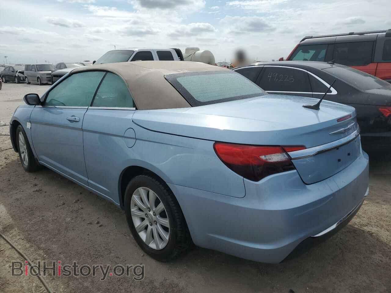 2013 CHRYSLER 200 - VIN: 1C3BCBEB0DN511629 - Фото 2